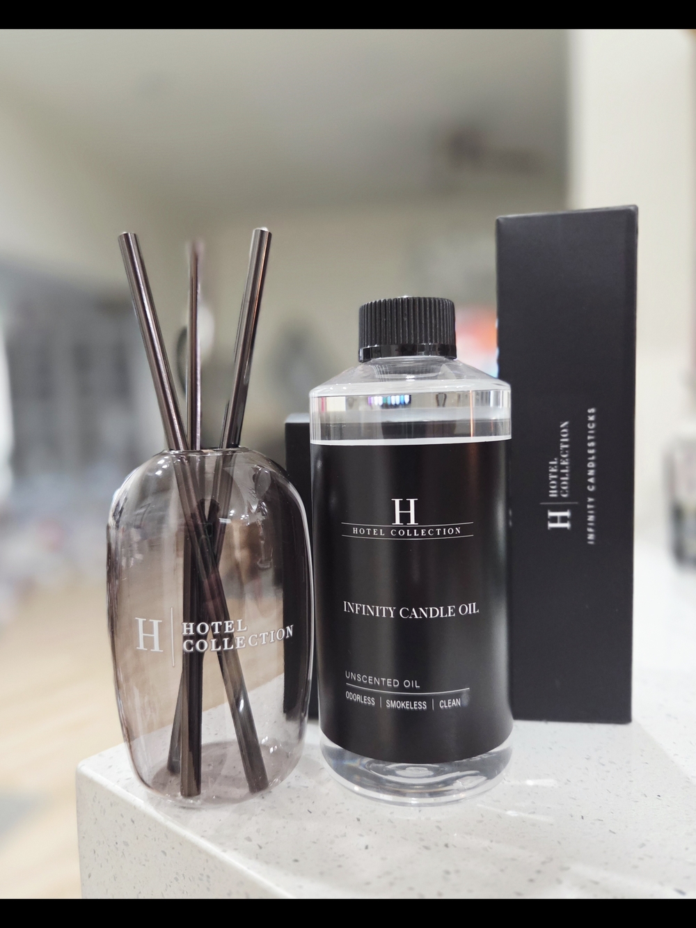 Hotel Collection Infinity Candle Oil + Reed Diffuser - Black/Smoky Gray - Picture 5 of 5